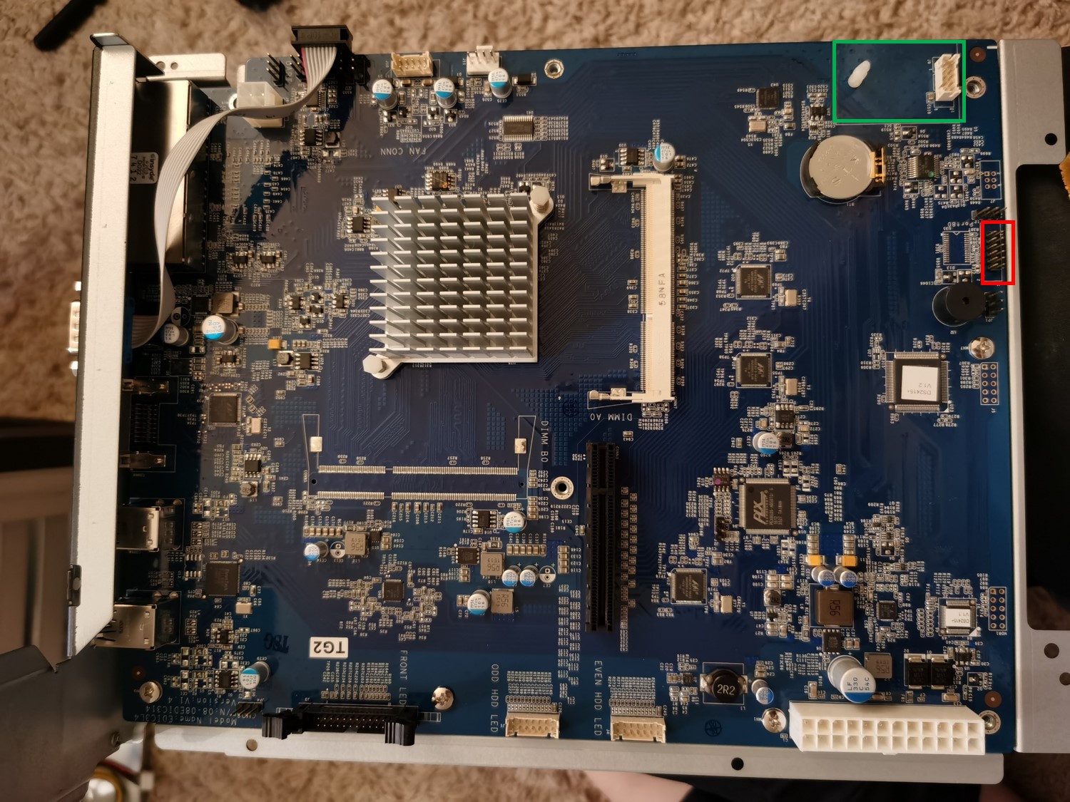 The motherboard of DS2415+